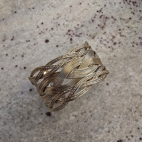 Jewelry - Woven Metal Wide Cuff Bracelet - Gold